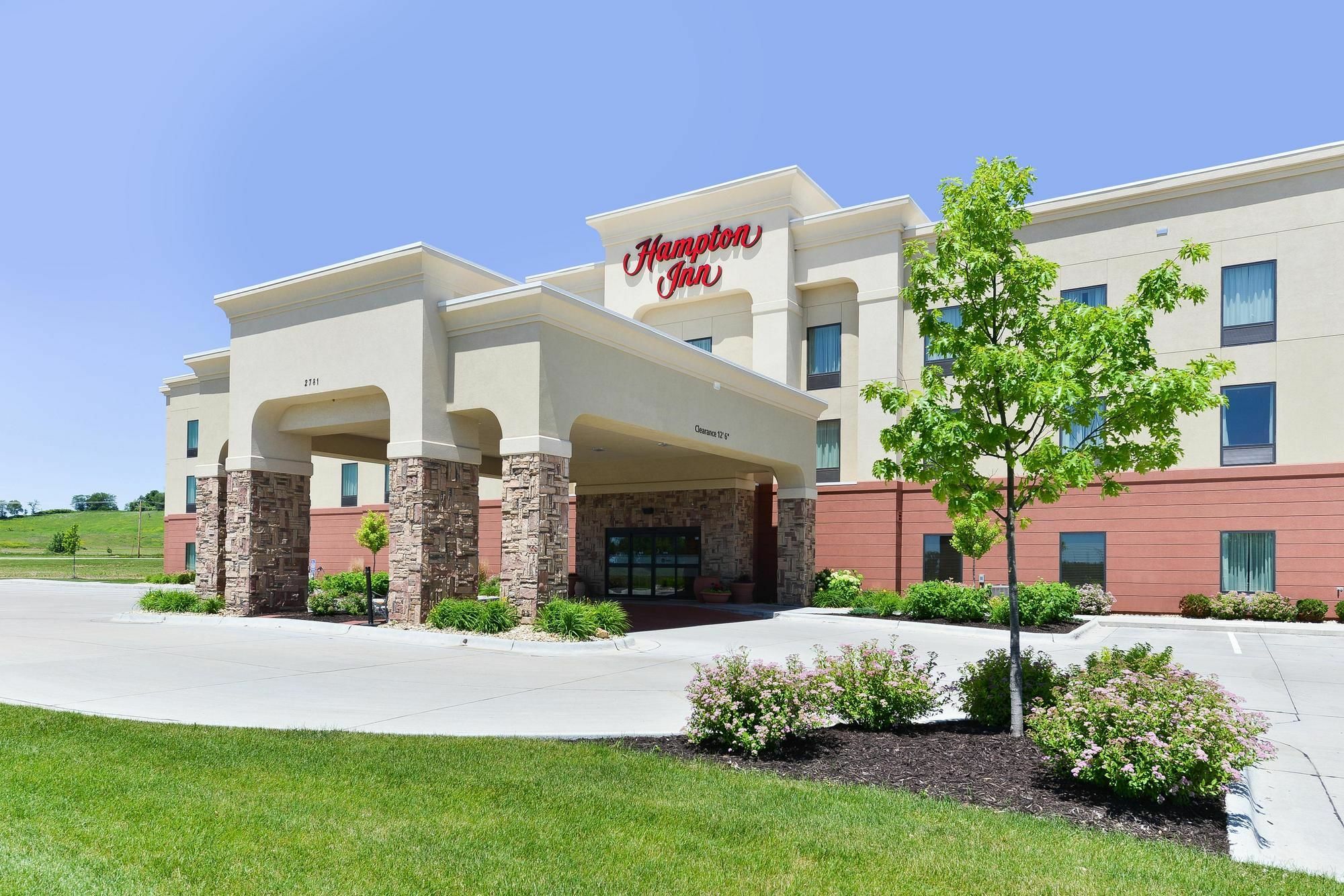 Hampton Inn Clinton Exterior foto